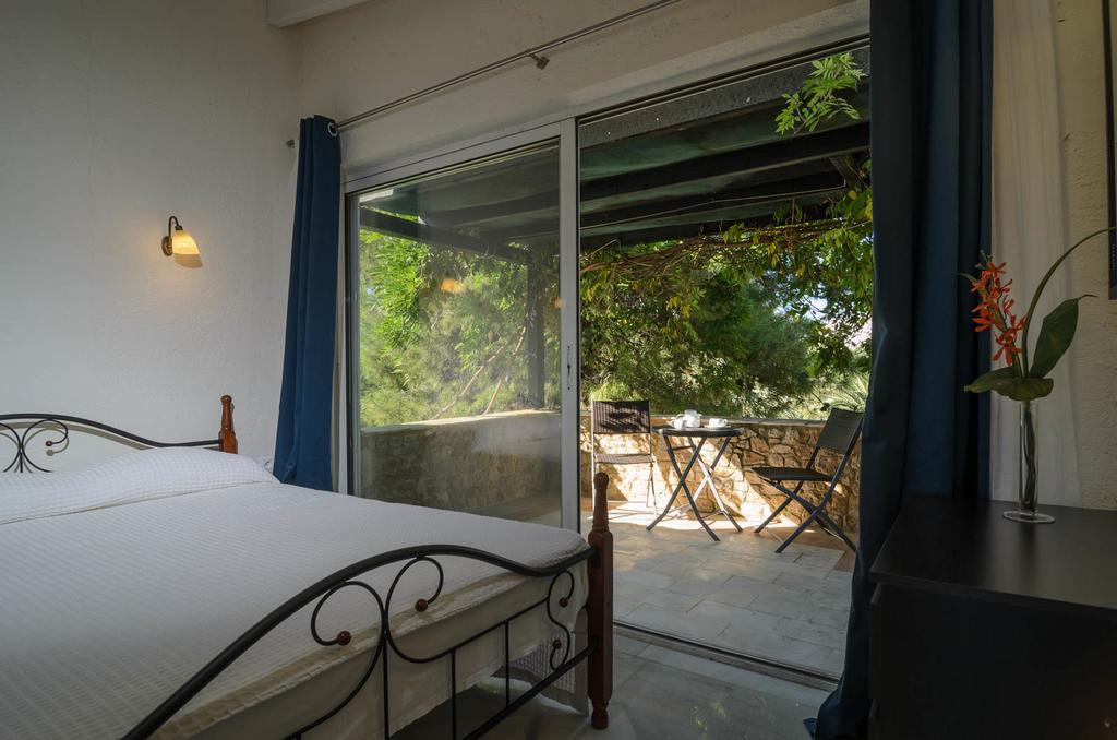 Maria Elena Villas Neos Marmaras Phòng bức ảnh